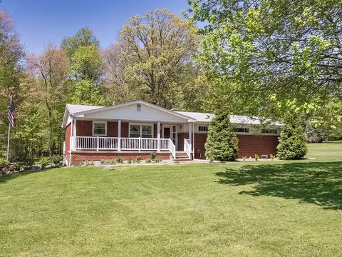 349 Marwood Rd, Cabot, PA 16023