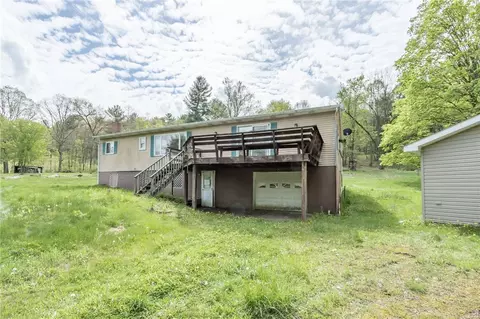 1736 Maple Rd, New Bethlehem, PA 16242
