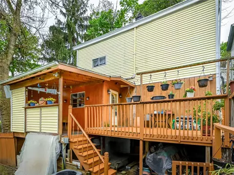 5 Carrie St, Pittsburgh, PA 15212