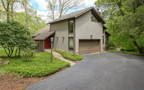 58 Seldom Seen Rd, Bradford Woods, PA 15015