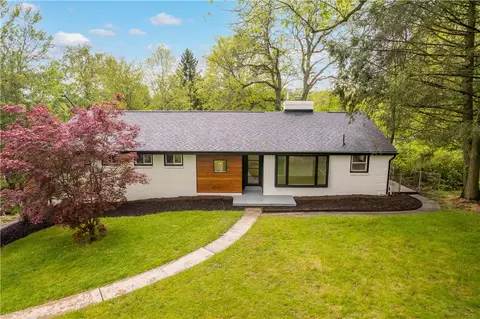 3567 Ridgewood Dr, Pittsburgh, PA 15235