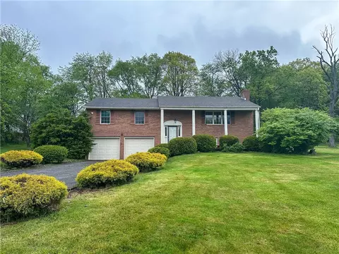 105 Audrey Ln, Cabot, PA 16023