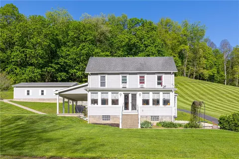 2681 W Roy Furman Hwy, Waynesburg, PA 15370