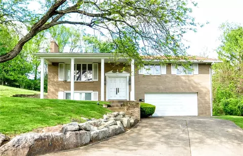 130 Fairfield Dr, Monessen, PA 15062