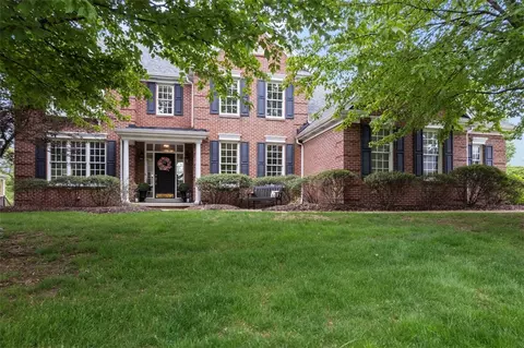 9009 Peregrine Dr, Gibsonia, PA 15044