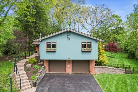 106 Country Ln, Pittsburgh, PA 15229