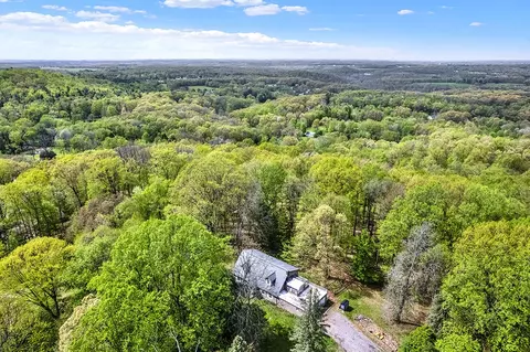 242 Dodds Rd, Butler, PA 16002