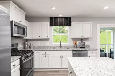 Kitchen - 108 Olivia Dr, Monaca, PA 15061 photo 3 of 3