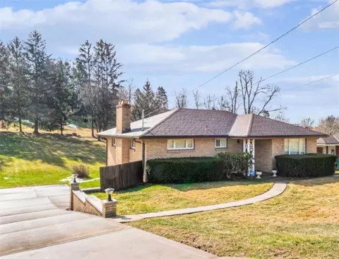 741 Whitehead Ln, North Huntingdon, PA 15642