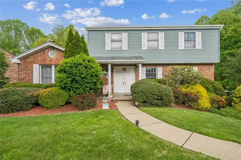 620 Sandy Hill Rd, Irwin, PA 15642