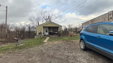 1120 Steubenville Pike, Burgettstown, PA 15021