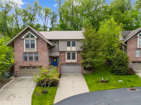 250 The Pines Dr, Pittsburgh, PA 15243