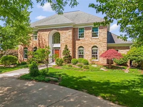 1006 Sheriffs Ct, Mcmurray, PA 15317
