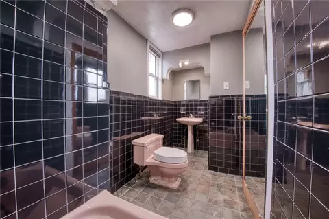 450 2nd St, Braddock, PA 15104 photo 27