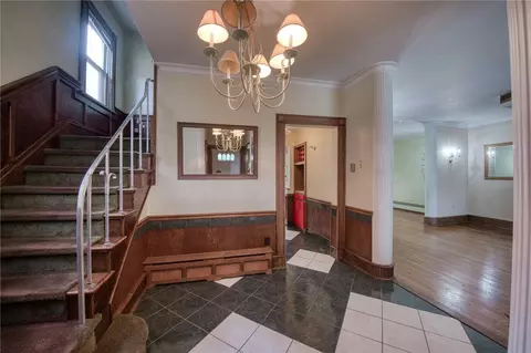 450 2nd St, Braddock, PA 15104 photo 4