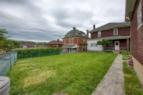 450 2nd St, Braddock, PA 15104 photo 48