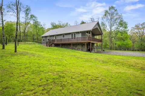 7191 Loleta Rd, Sigel, PA 15860