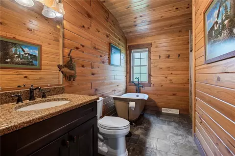 Bath - 7191 Loleta Rd, Sigel, PA 15860 photo 1 of 5