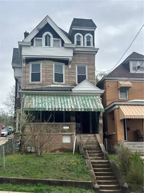 5301 Gertrude St, Pittsburgh, PA 15207