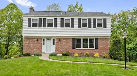 2023 Menold Dr, Allison Park, PA 15101