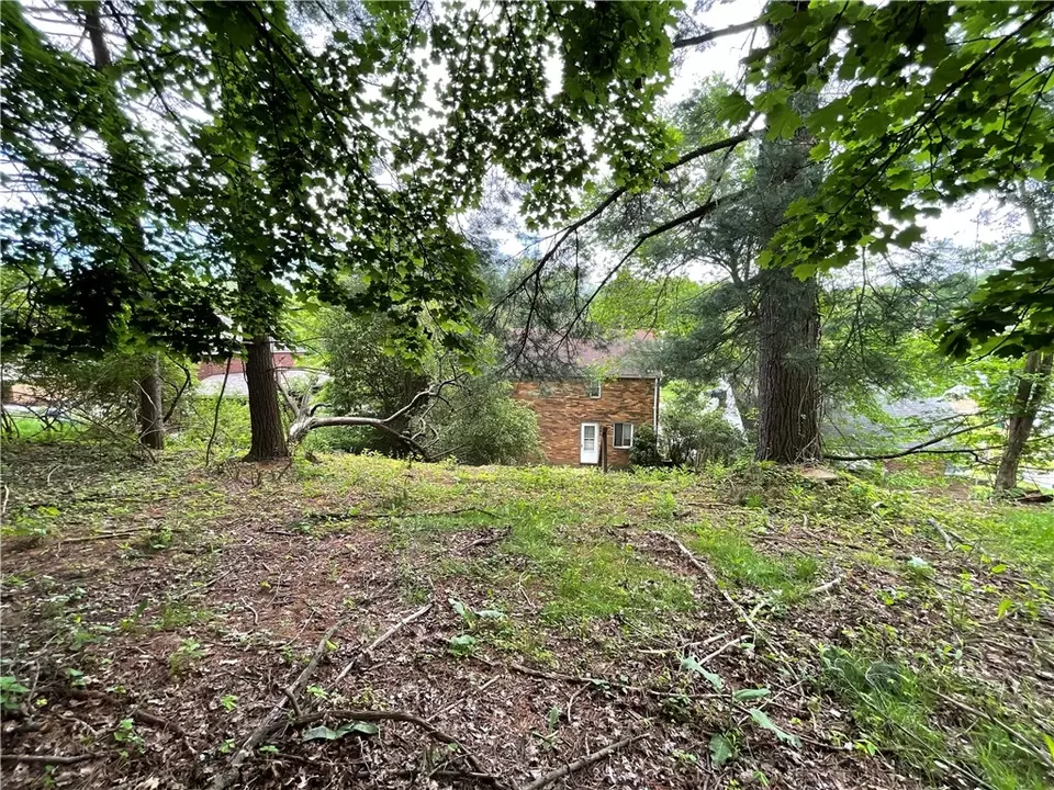 Exterior - 531 Beulah Rd, Pittsburgh, PA 15235 photo 6 of 6