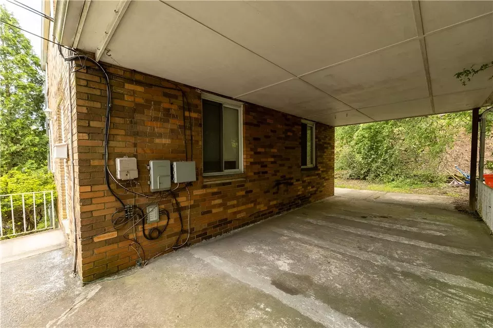 Exterior - 531 Beulah Rd, Pittsburgh, PA 15235 photo 3 of 6