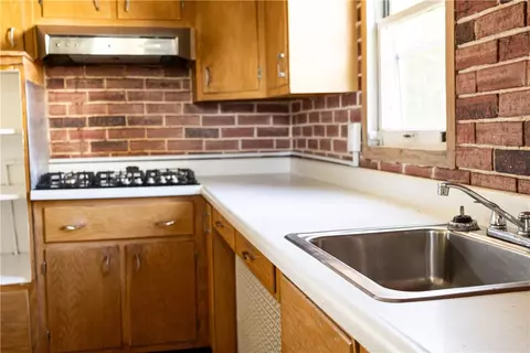 Kitchen - 1604 Ridge Ave, Braddock, PA 15104 photo 2 of 4
