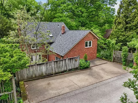 1017 Lancaster, Pittsburgh, PA 15218