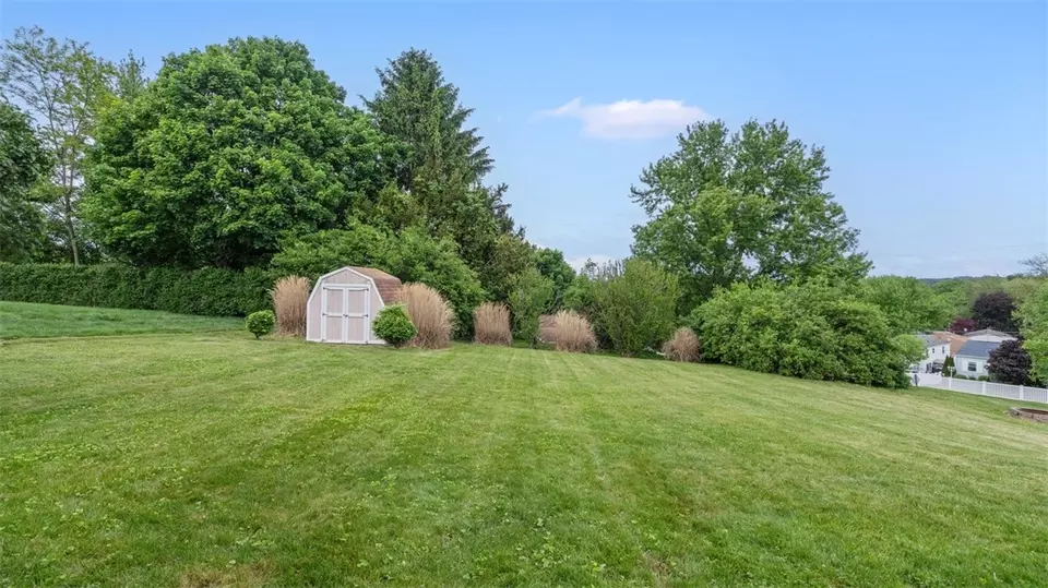  202 Win Ridge Dr, Coraopolis, PA 15108 photo 29