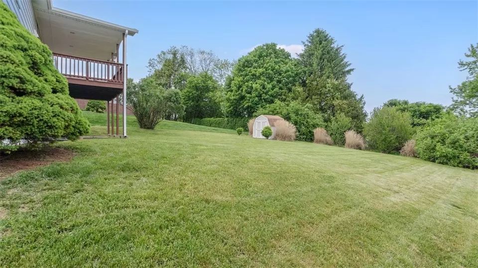  202 Win Ridge Dr, Coraopolis, PA 15108 photo 27