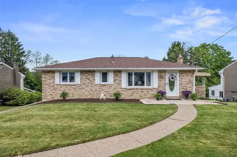 136 Mallard Dr, Mckees Rocks, PA 15136