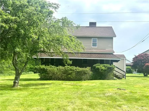 359361 Main St, Perryopolis, PA 15473