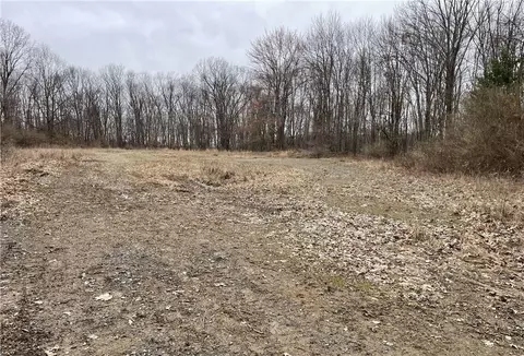 110 Roper Ln, Butler, PA 16001