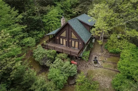 365 Hemlock Bnd, Emlenton, PA 16373