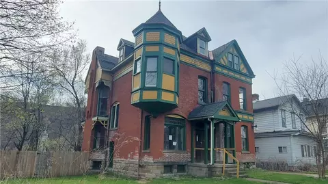 1500 3rd Ave, New Brighton, PA 15066