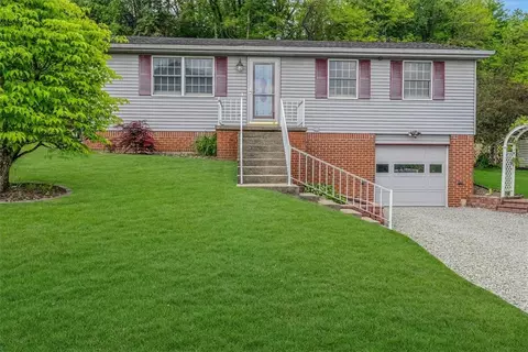 Exterior - 4225 Stratford Dr, Irwin, PA 15642 photo 1 of 8