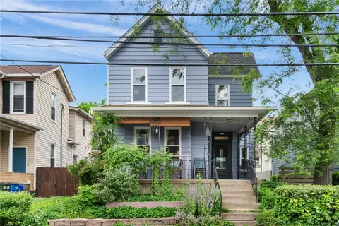 5815 Hays St, Pittsburgh, PA 15206
