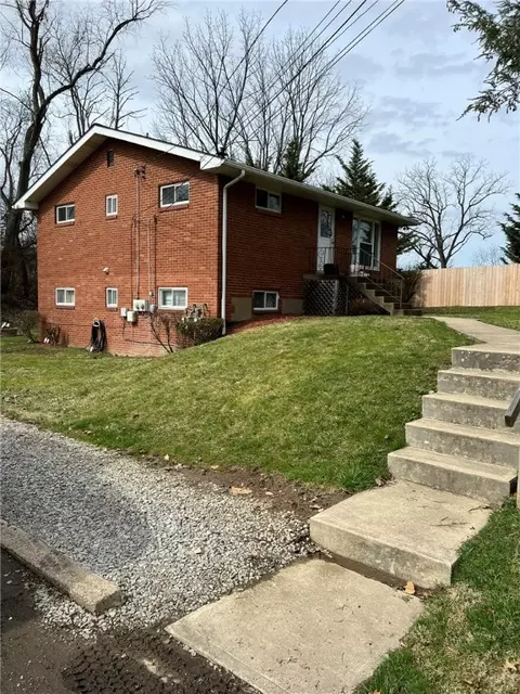 544 Old Frankstown, Monroeville, PA 15146