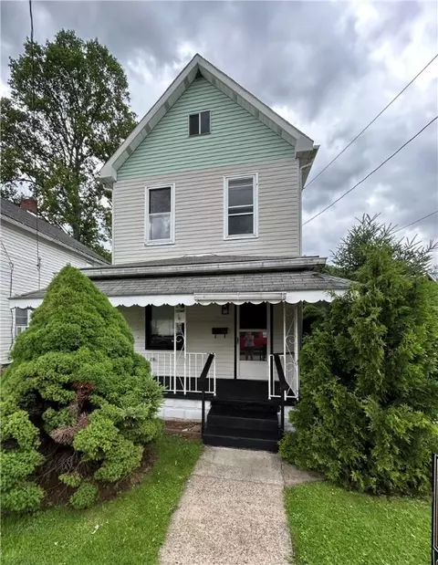 402 Vine St, South Connellsville, PA 15425