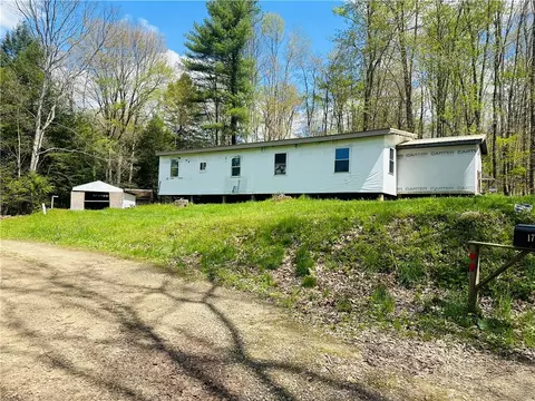 175 Phelps, Utica, PA 16362