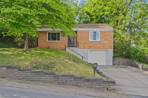 119 Hillcrest Dr, Pittsburgh, PA 15237