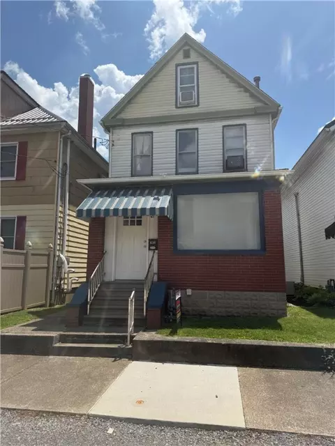 636 5th Ave, Ford City, PA 16226