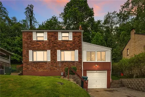 331 Macfarlane Dr, Penn Hills, PA 15235