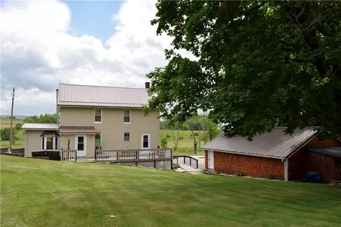 Exterior - 333 Baum Rd, Derry, PA 15627 photo 6 of 8