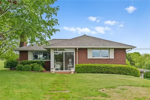 128 Wise Rd, Butler, PA 16002