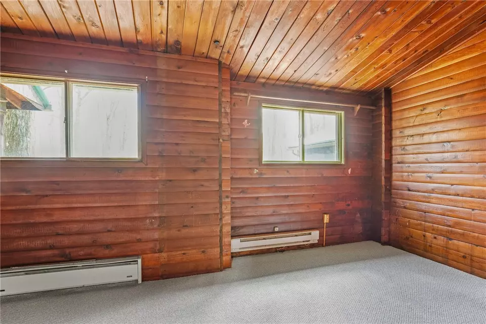 Bedroom - 706 Laurel Summit Rd, Boswell, PA 15531 photo 1 of 5