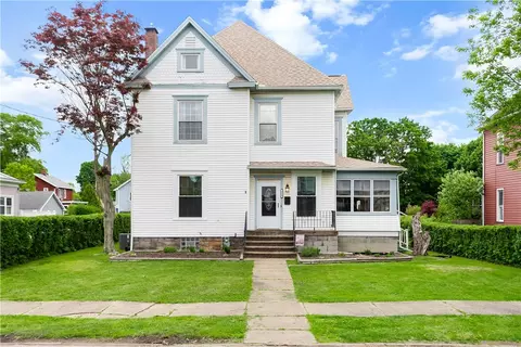311 W Poplar, Grove City, PA 16127