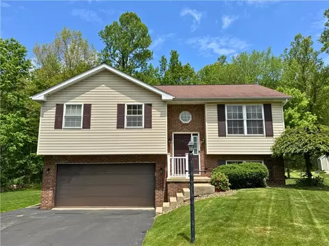 202 Jefferson Ct, Slippery Rock, PA 16057