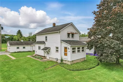 59 Leech Rd, Greenville, PA 16125