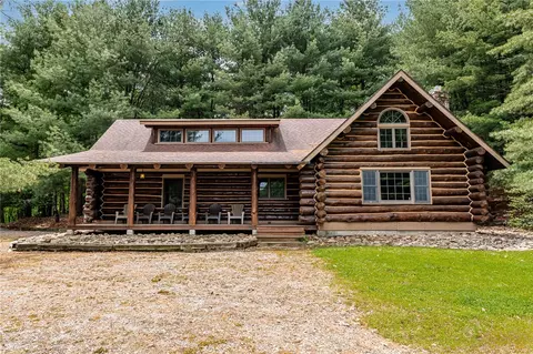 125 Spinuzza Ln, New Salem, PA 15468